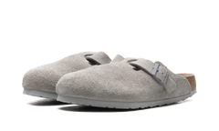 Boston Soft Footbed Suede Stone Coin 1020549