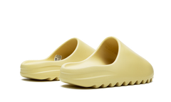 Yeezy Slide Desert Sand FW6344