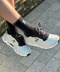 On Running Cloudzone Ice Black