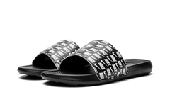 Victori One Slide Print Repeat Logo - Black CN9678 006