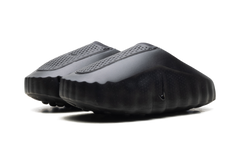 Mind 001 Triple Black HQ4307 005
