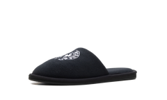Embroidered Horseshoe Hotel Slippers Black / White CHRM1480