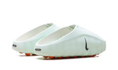Mind 001 Slide WMNS Barely Green HQ4309 300
