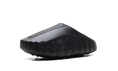 Mind 001 Triple Black HQ4307 005