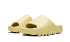 Yeezy Slide Desert Sand FW6344