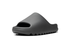 Yeezy Slide Slate Grey ID2350