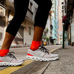 On Running Cloud X 4 Silver Flame