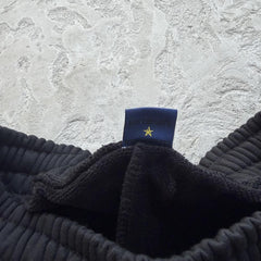 ISLAND PUFF PRINT SWEATSHORT