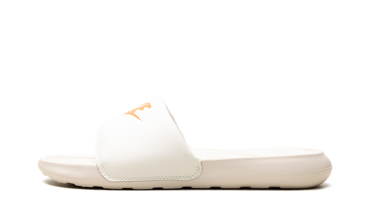 Victori One Slide Sail Safety Orange CN9675 108