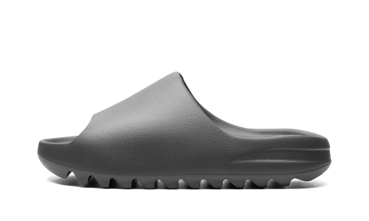 Slide Dark Onyx ID5103