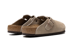 Boston Soft Footbed Suede Taupe 560771