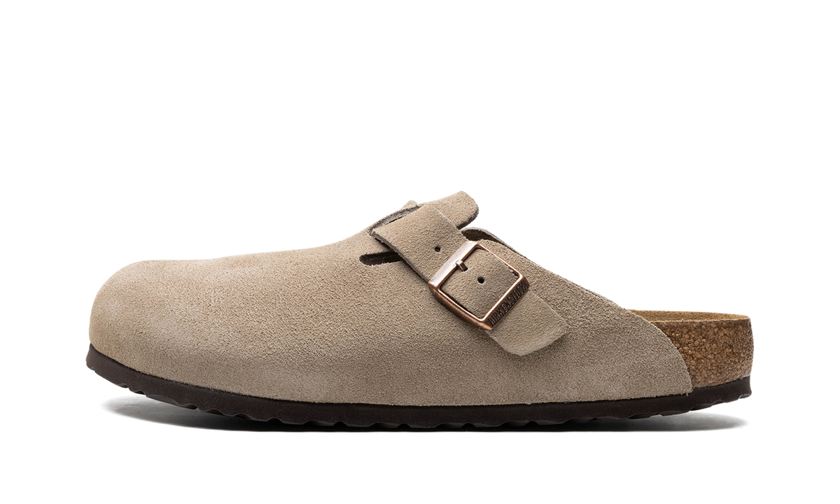 Boston Soft Footbed Suede Taupe 560771