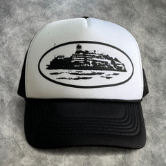 Corteiz Alcatraz Trucker Cap Black/White