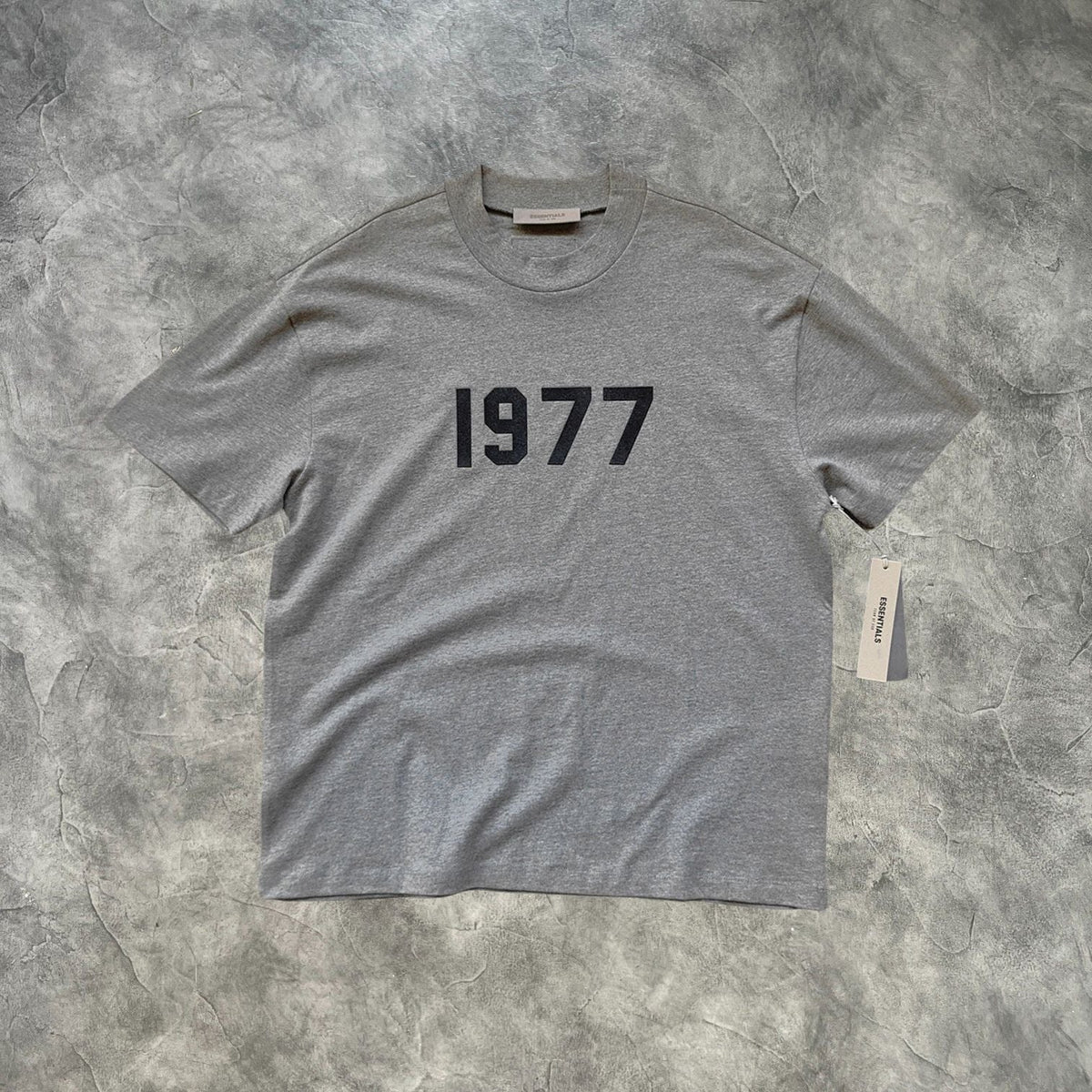 Essentials 1977 T-Shirt Dark Grey