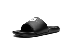 Victori One Slide Black White CN9675 002