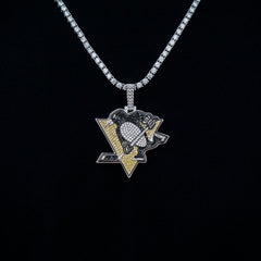 Pittsburgh Penguins Official NHL Logo Pendant in White Gold