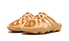 Yeezy 450 Slide Cream GZ9864