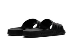 Adilette Aqua Slides Core Black f35550