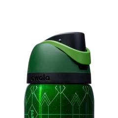 Owala Wicked 32oz FreeSip?Elphaba's Emerald Green Sparkles With Power
