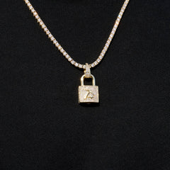 Lock and Key Set Pendant in Yellow Gold