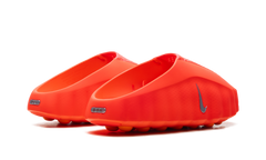 Mind 001 WMNS Solar Red HQ4309 600
