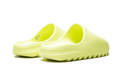 Yeezy Slide Glow GX6138