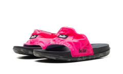 Offcourt Slide FP BT Hyper Pink White Black Copa DD6783 600