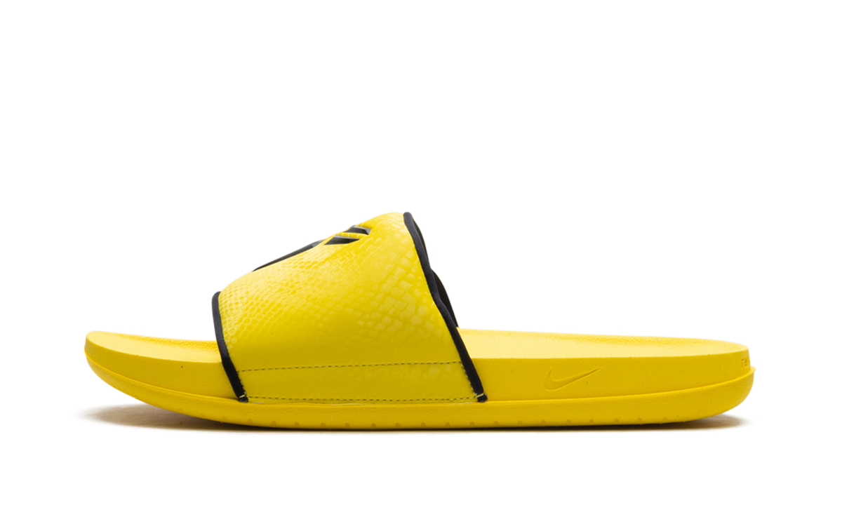 Kobe Offcourt Slide Lightning IF2870 700