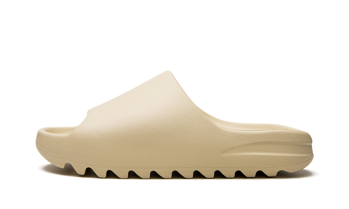 Yeezy Slide Bone 2022 FZ5897