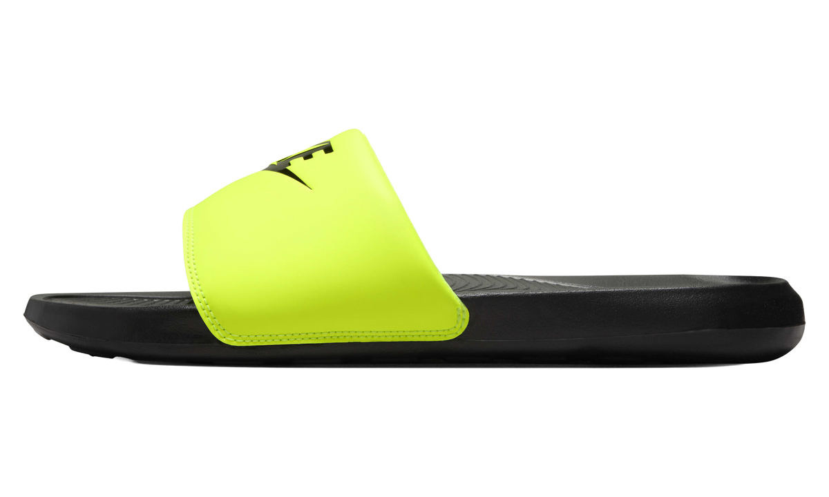 Victory One Slide Black Volt CN9675 015