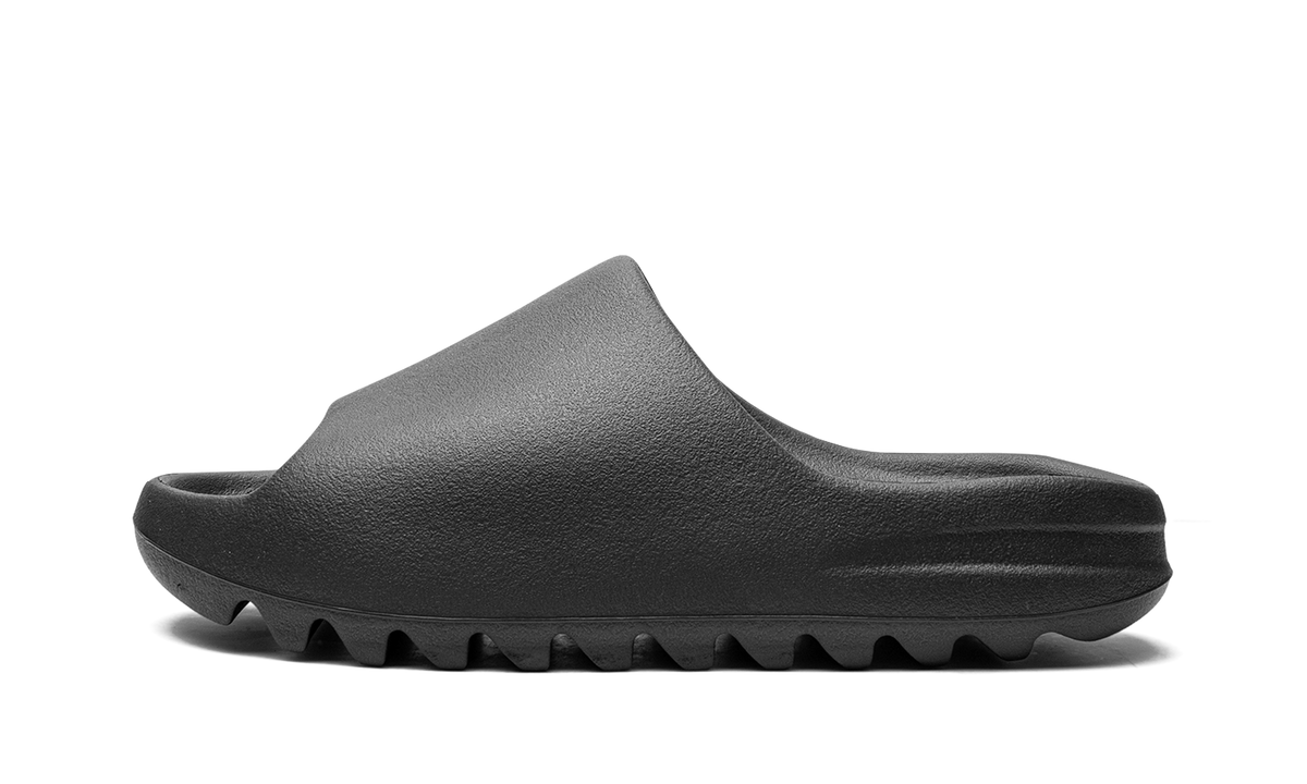 Yeezy Slide Onyx 2022/2023 HQ6448