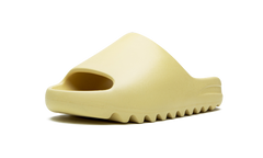 Yeezy Slide Desert Sand FW6344